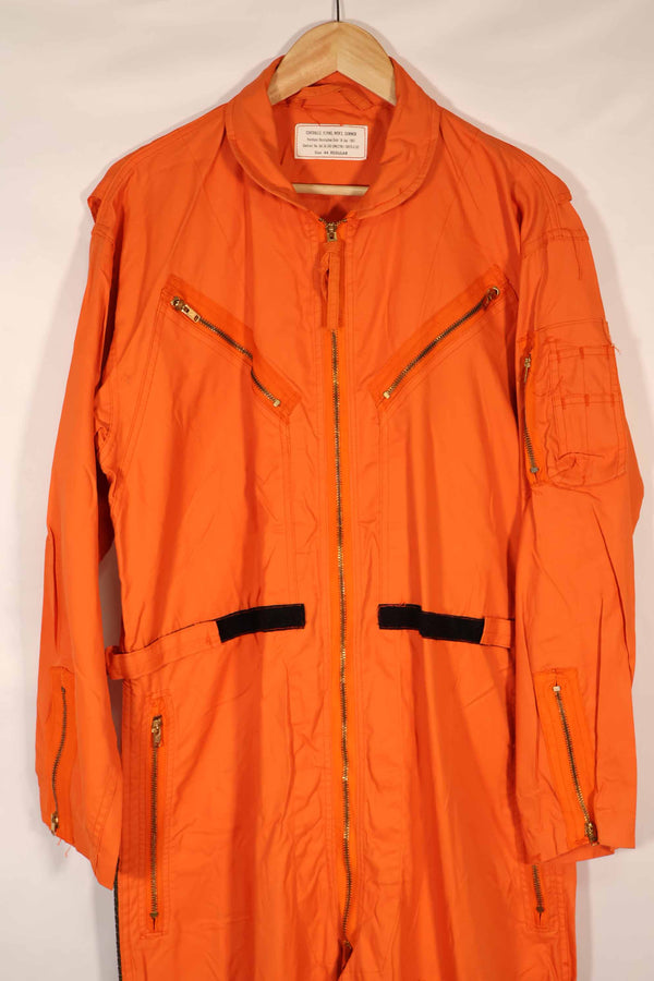 実物 1962年製 アメリカ空軍 USAF K2-B 未使用品 レスキューオレンジ色