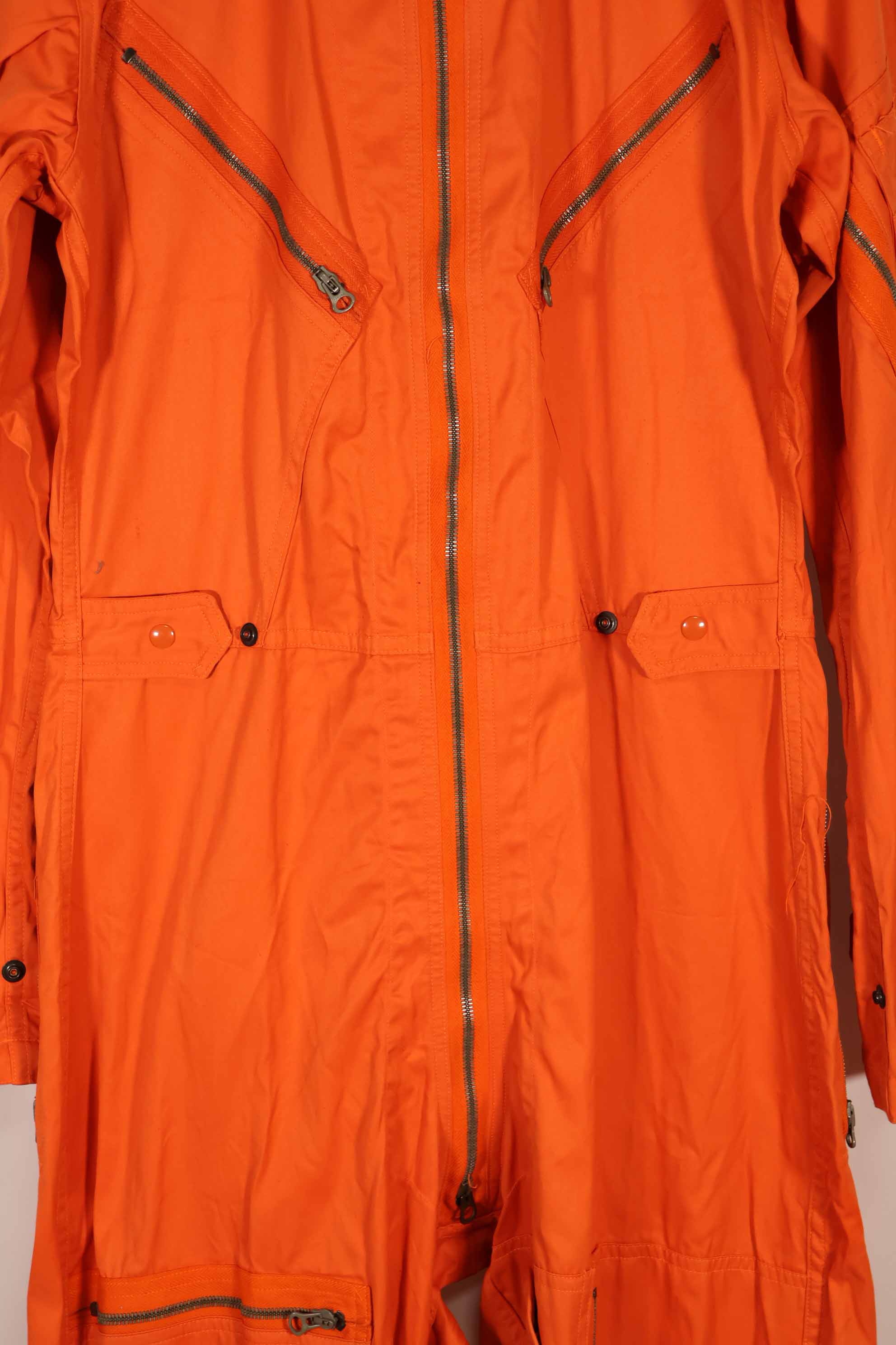 実物 1964年製 アメリカ空軍 USAF K2-B 未使用品 レスキューオレンジ色