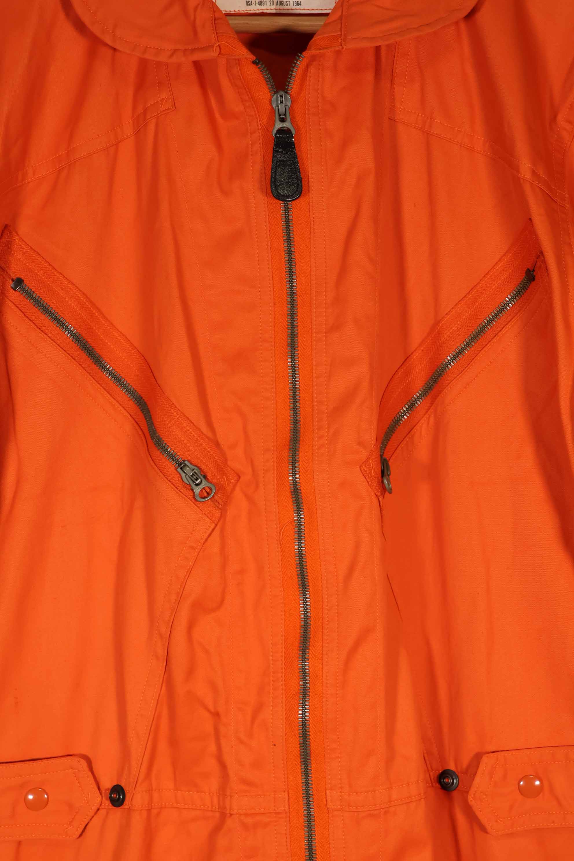 実物 1964年製 アメリカ空軍 USAF K2-B 未使用品 レスキューオレンジ色