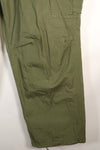 Estimated 1965 contract L-S 2nd Model Jungle Fatigue pants, good condition, used.