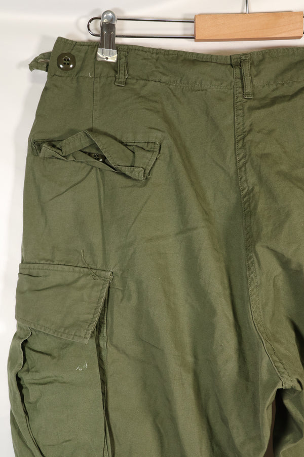 Estimated 1965 contract L-S 2nd Model Jungle Fatigue pants, good condition, used.