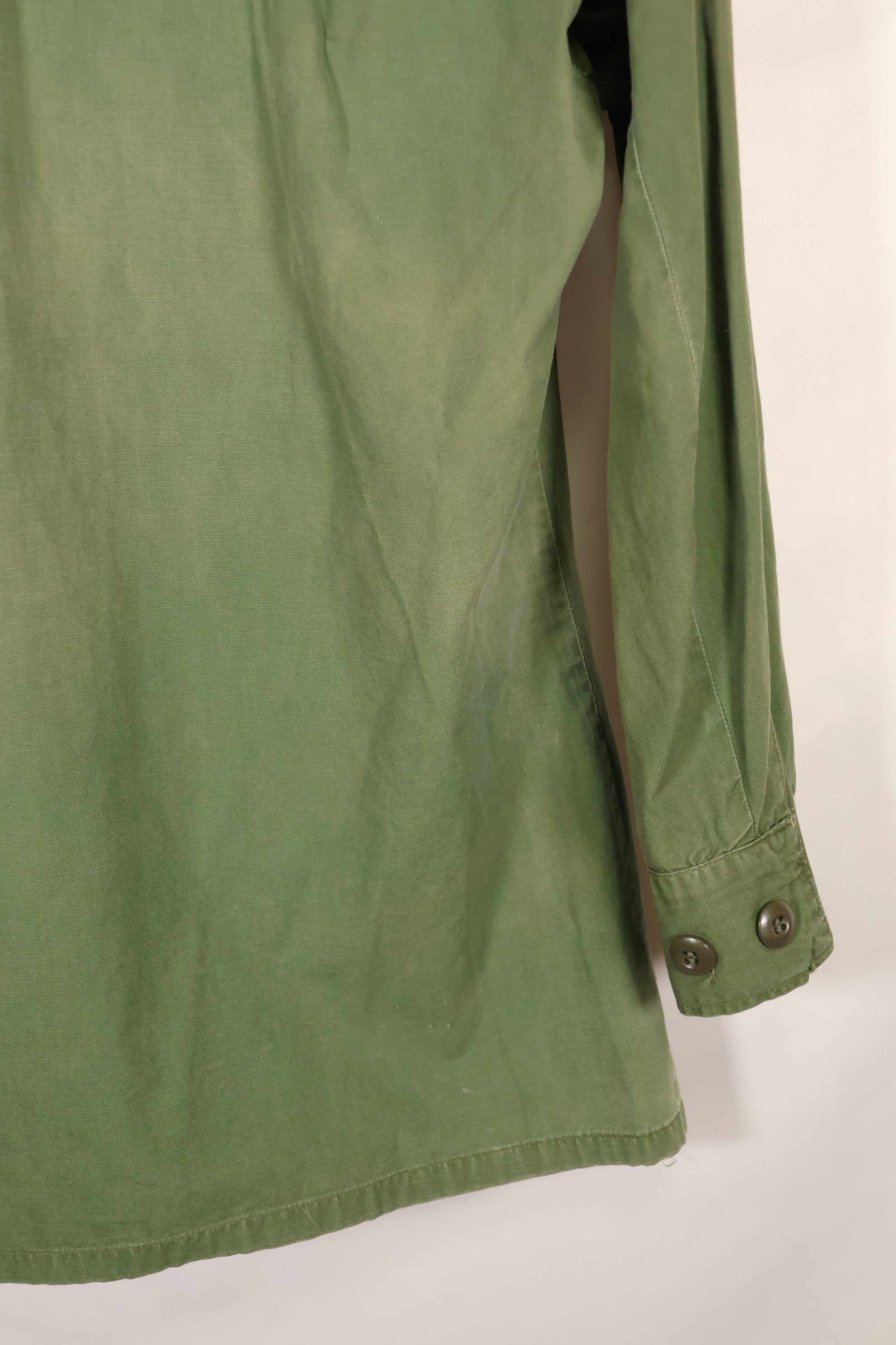 1967 Contract Estimated S-R 3rd Model Jungle Fatigue Jacket 73rd Surveillance Airplane Company  Patch First Attached Used