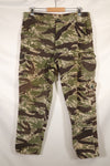 Mid-1960s, estimated US-L to XL Okinawa Tiger Tiger stripe pants, HAMA zipper, used.