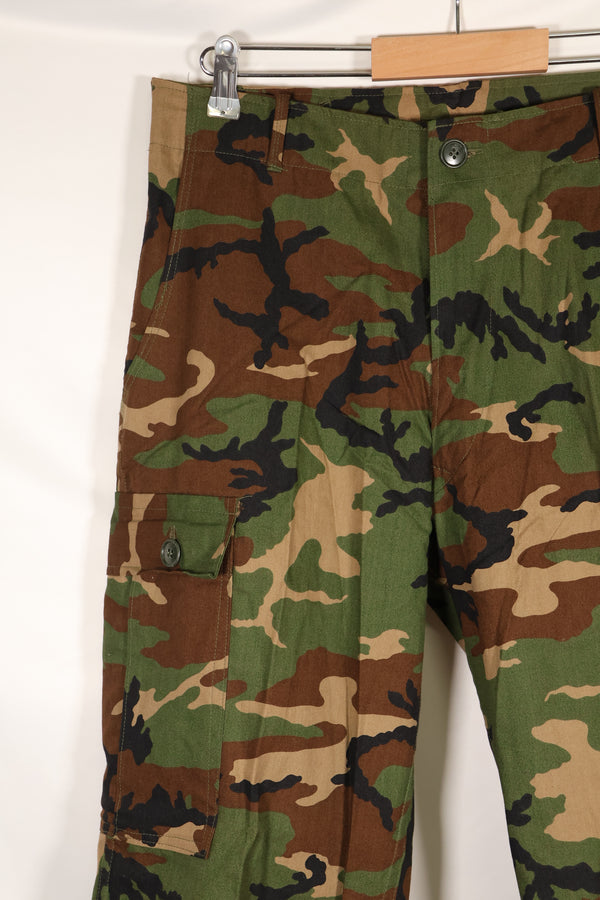 1980's Okinawa souvenir ERDL camouflage Woodland camouflage locally made pants, unused.