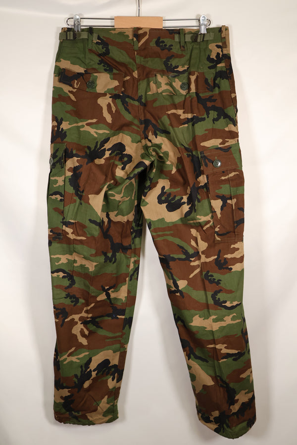 1980's Okinawa souvenir ERDL camouflage Woodland camouflage locally made pants, unused.