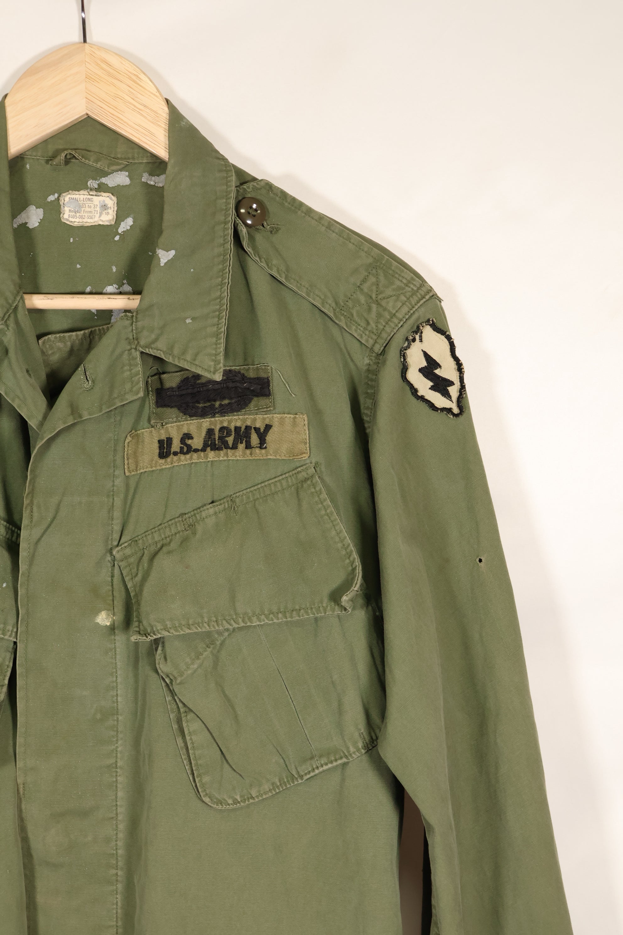 Estimated circa 1965 S-L 2nd Model Jungle Fatigue Jacket 25th Infantry Division, used with patch.