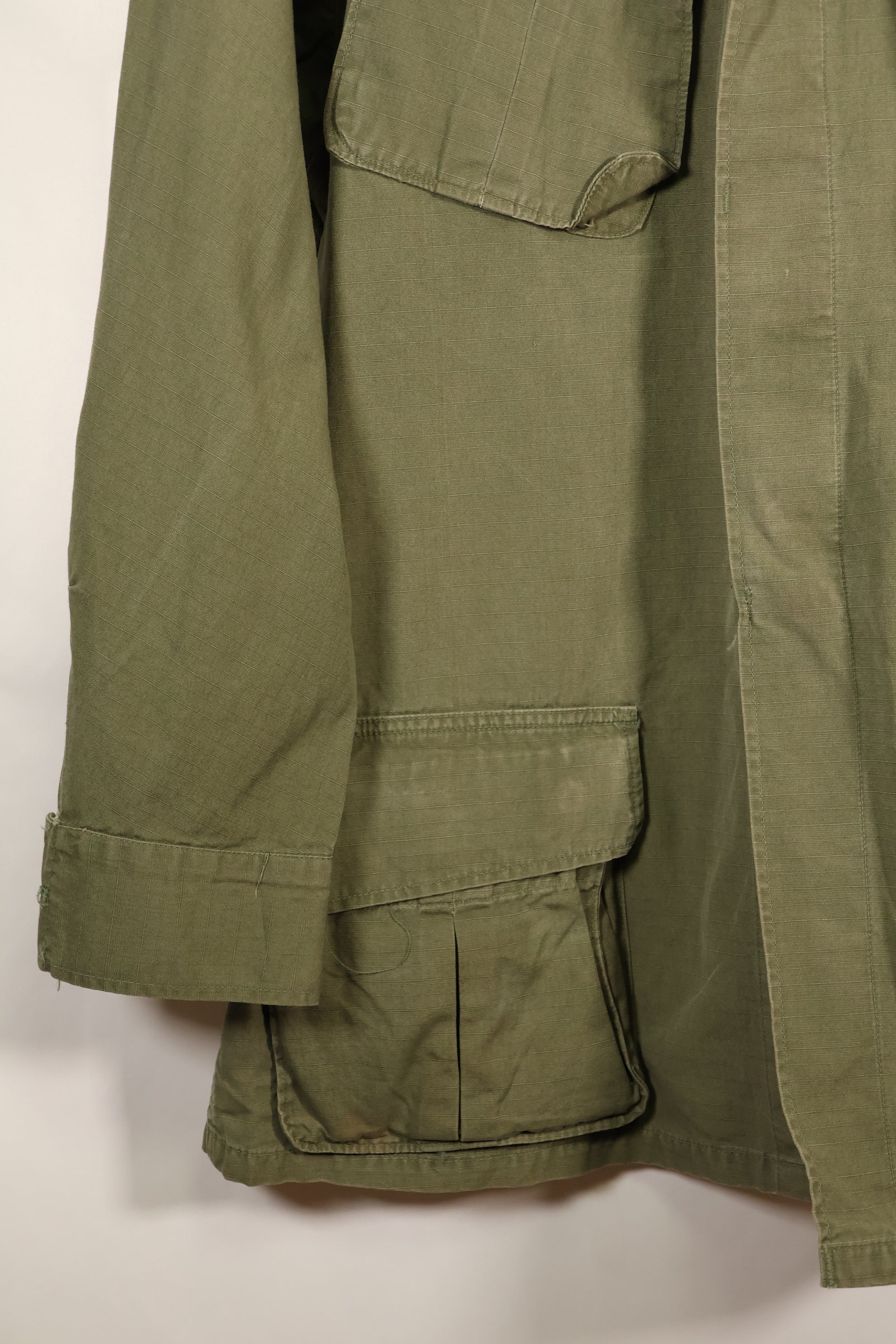 1968 Contract, M-L US Army, 4th Model Jungle Fatigue Jacket, Used