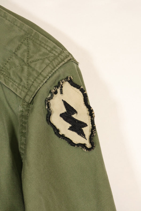 Estimated circa 1965 S-L 2nd Model Jungle Fatigue Jacket 25th Infantry Division, used with patch.