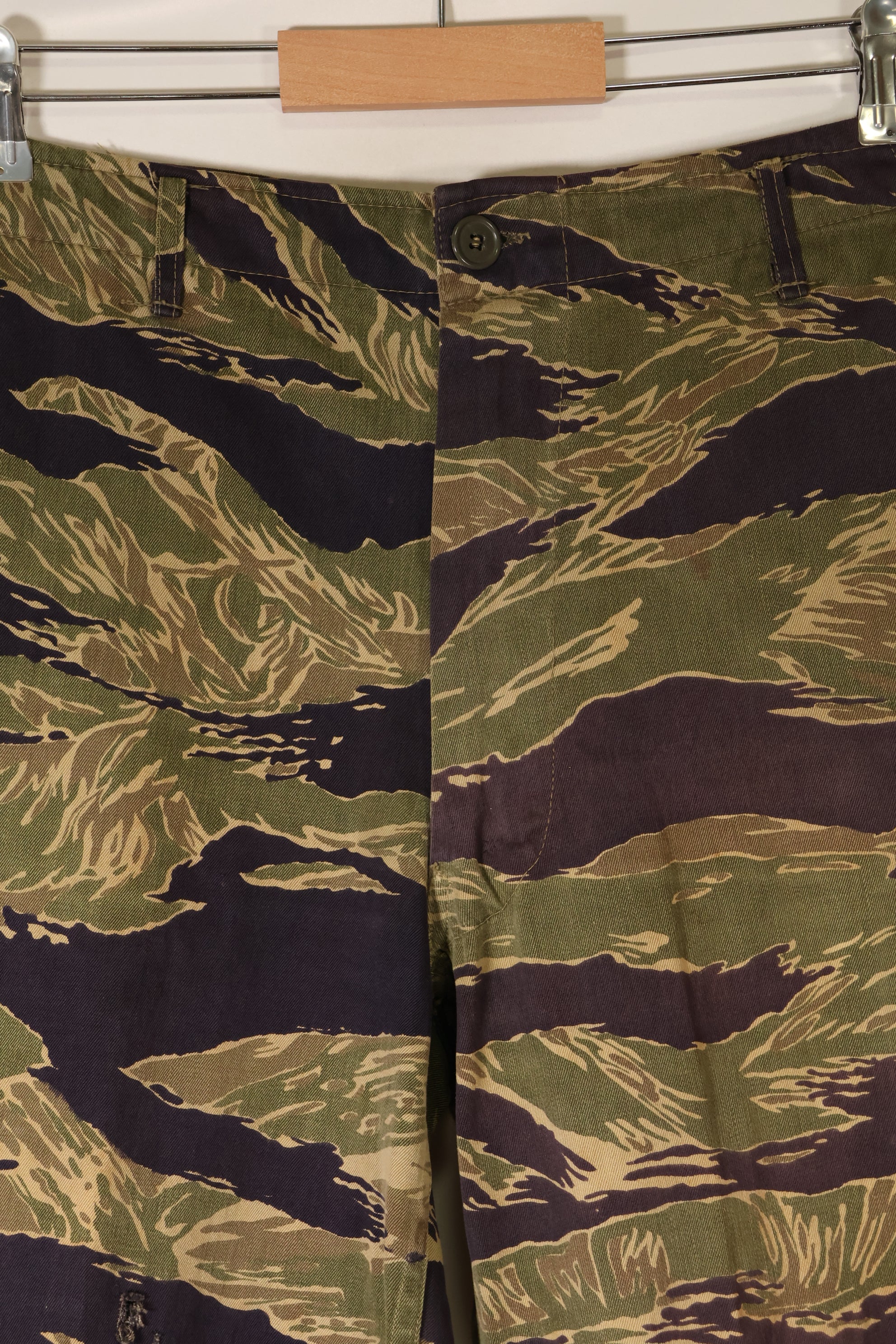 Mid-1960s Okinawa Tiger US-cut tiger-striped pants, minimal fading, used