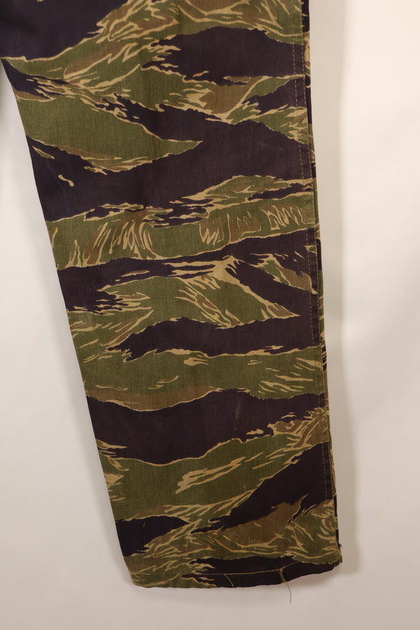 Mid-1960s Okinawa Tiger US-cut tiger-striped pants, minimal fading, used