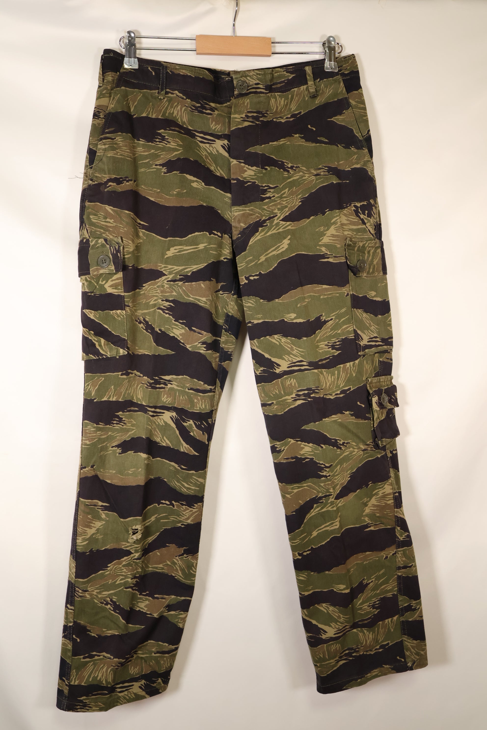 Mid-1960s, US-M, Made in Okinawa, Okinawa Tiger Pattern, Tiger-Stripe Pants, US Cut, Used