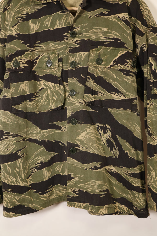 Mid-1960s US-L Okinawa Tiger Pattern Tiger Stripe US-Cut Shirt, Used