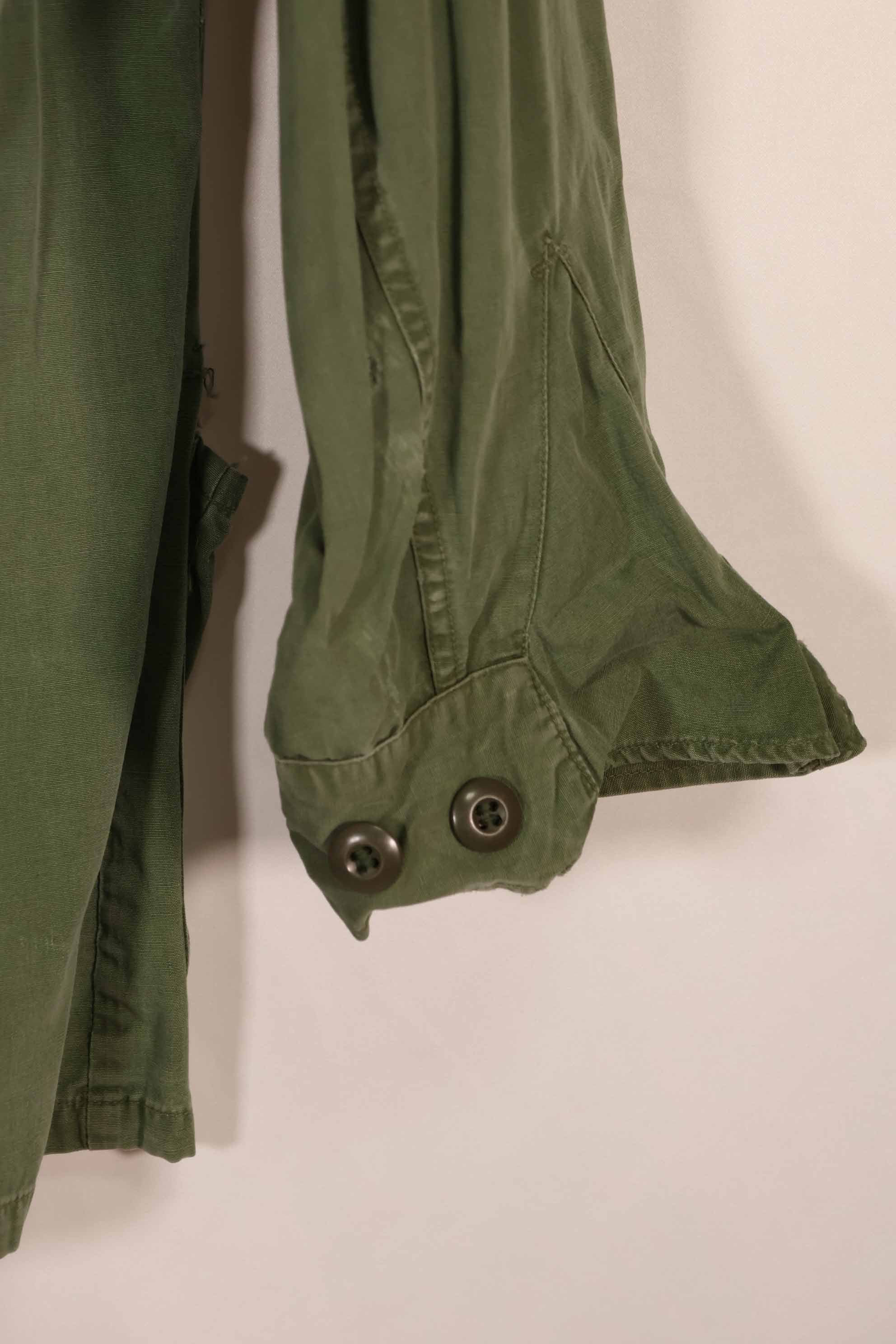 Real 1967 USAF 3rd Model Jungle Fatigue Jacket S-S Used