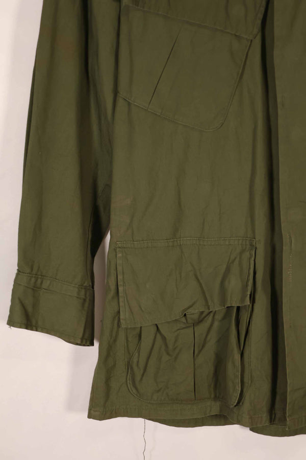 Real 1969 3rd Model Jungle Fatigue Jacket with USAF patch, used.