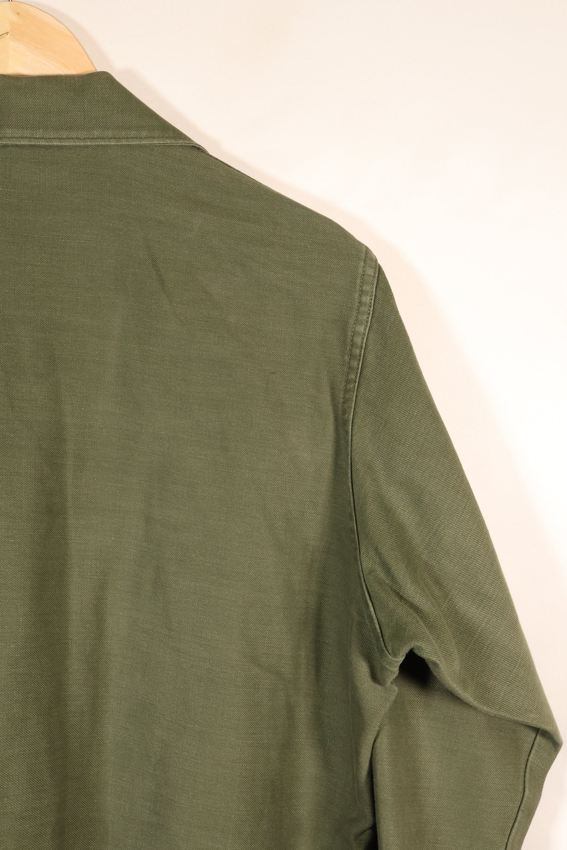 1972 Contract, 15 1/2 x 33, OG-107, Utility Shirt, With Patch, Used