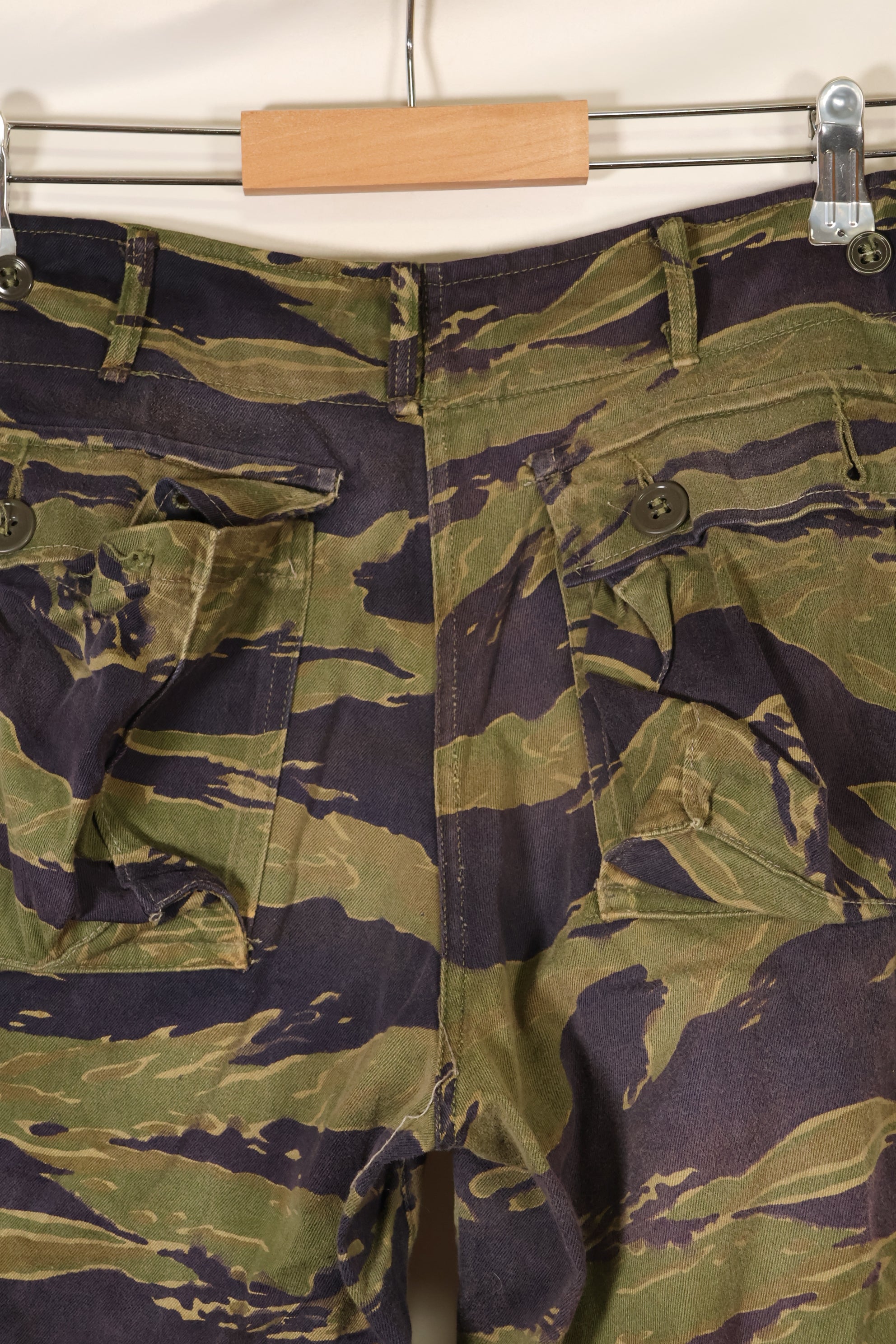 Late 1960s: Tiger Stripe, Gold Tiger Variation Pattern, Sizes A–M, Pants, Secondhand