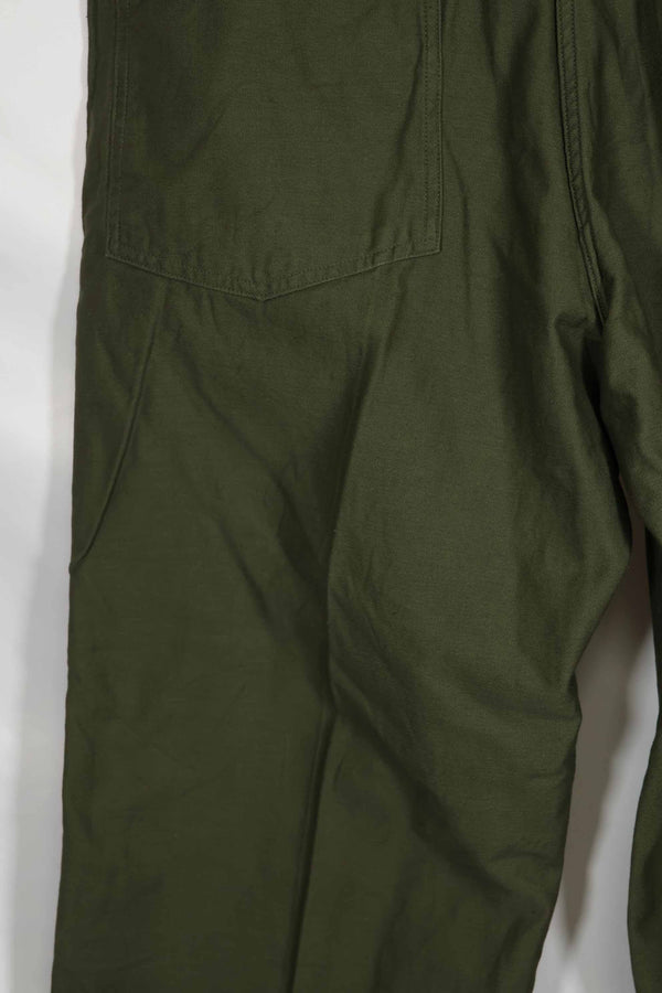 1960s lot, deadstock OG-107 utility pants, baker pants, 38X31, never used.