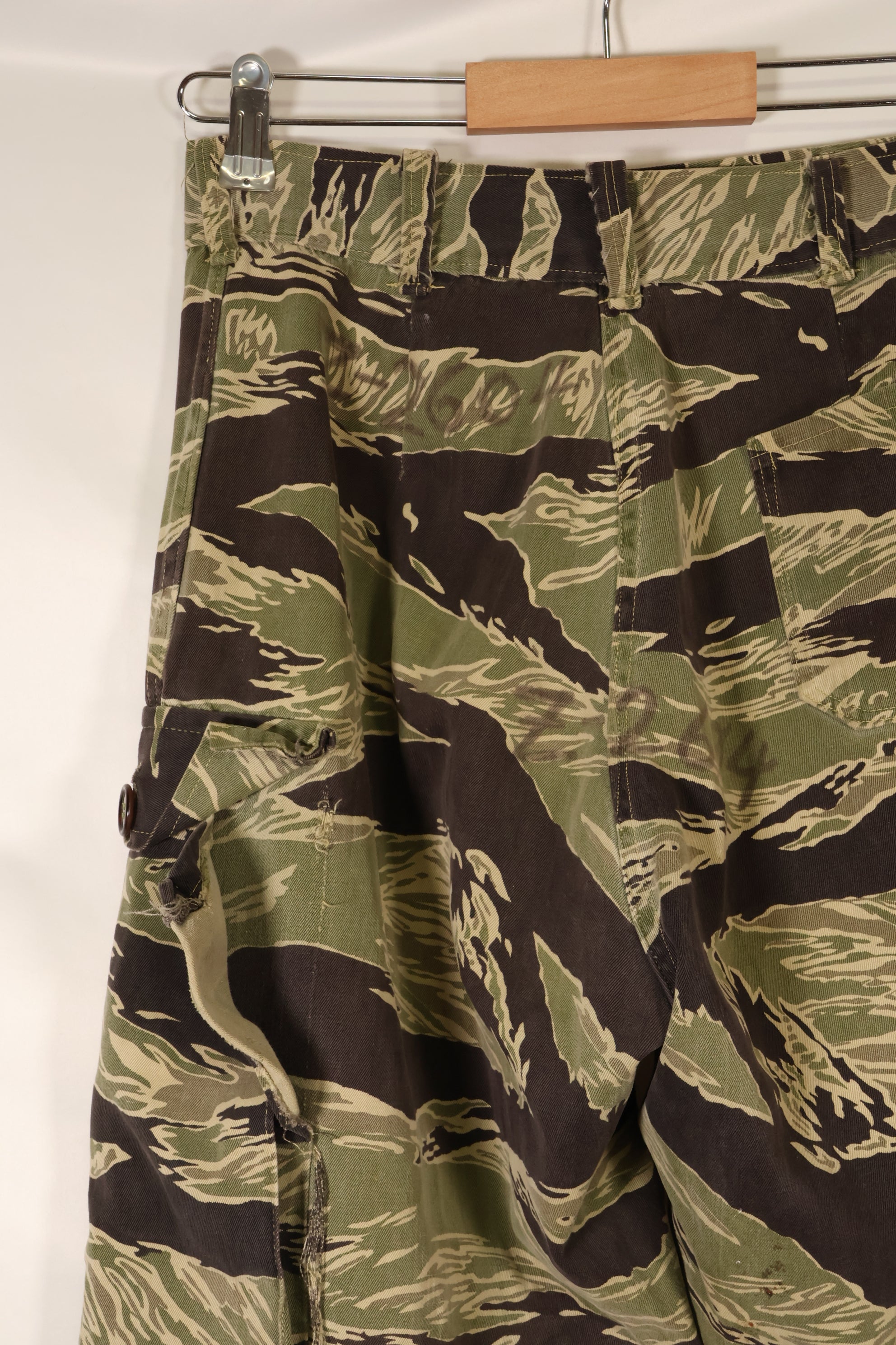 Mid-1960s, Okinawa Tiger Pattern, Asian Cut, Tiger-Stripe Pants, Secondhand