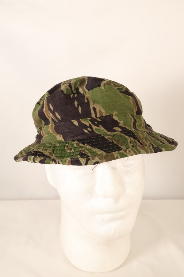 Late 1960s Late War Pattern Locally Made Booney Hat in good used condition.