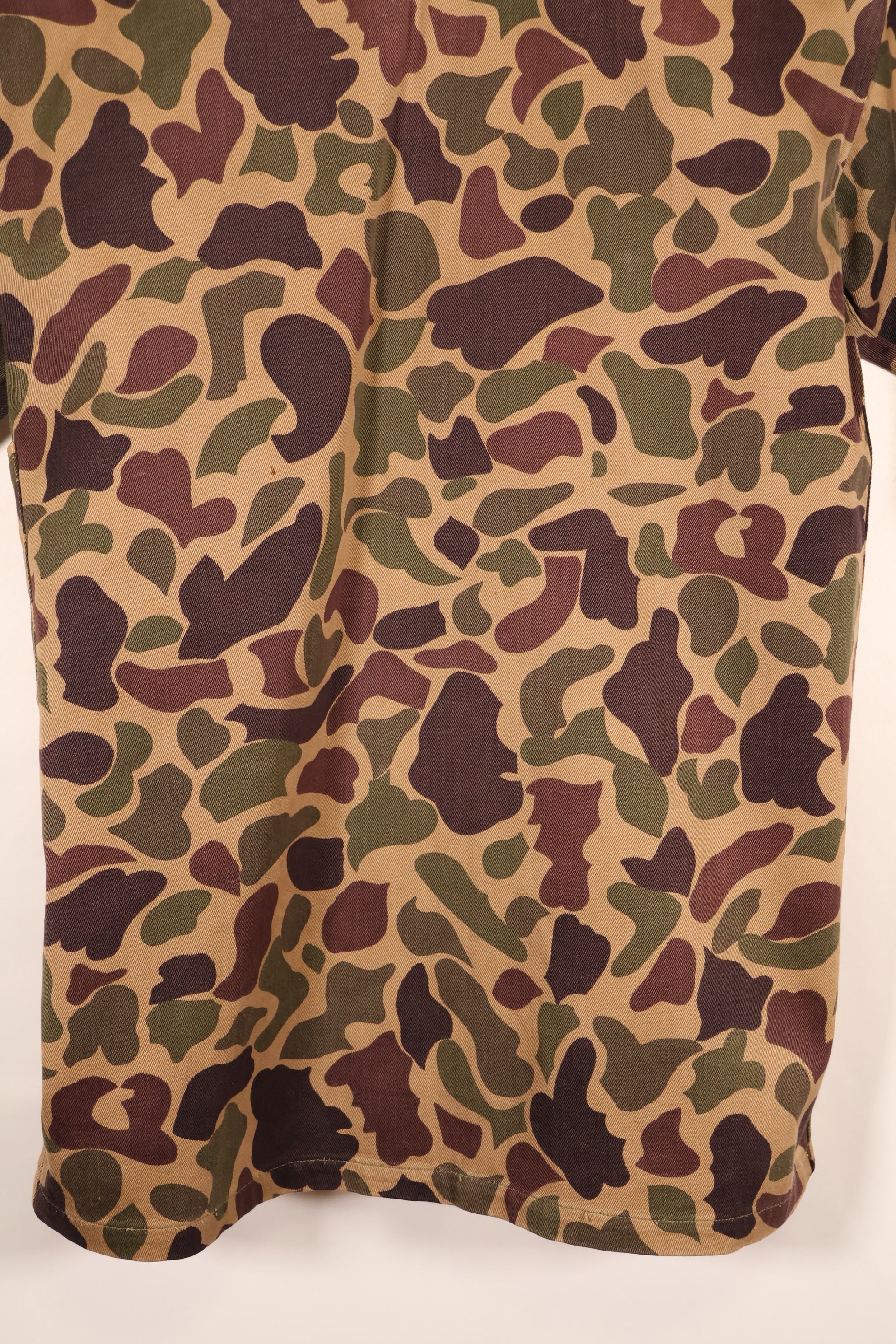 Early 1960s, Asian-style cut, CIDG, Beogam camouflage, locally made frogskin camouflage, used