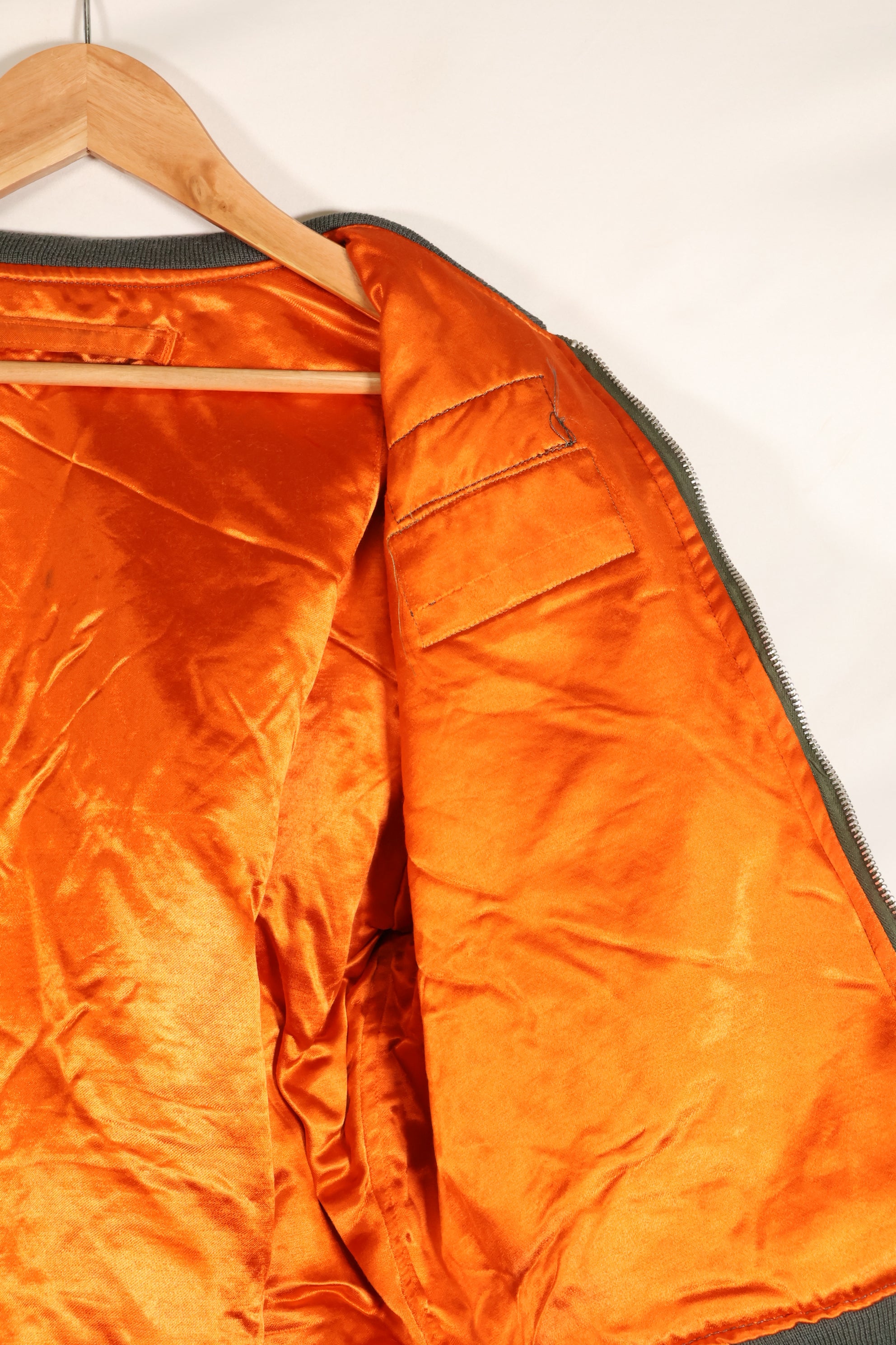 1970 Contract MEDIUM USAF L-2B Flight Jacket, Light Zone, Worn by Bill Eveland, Good Condition