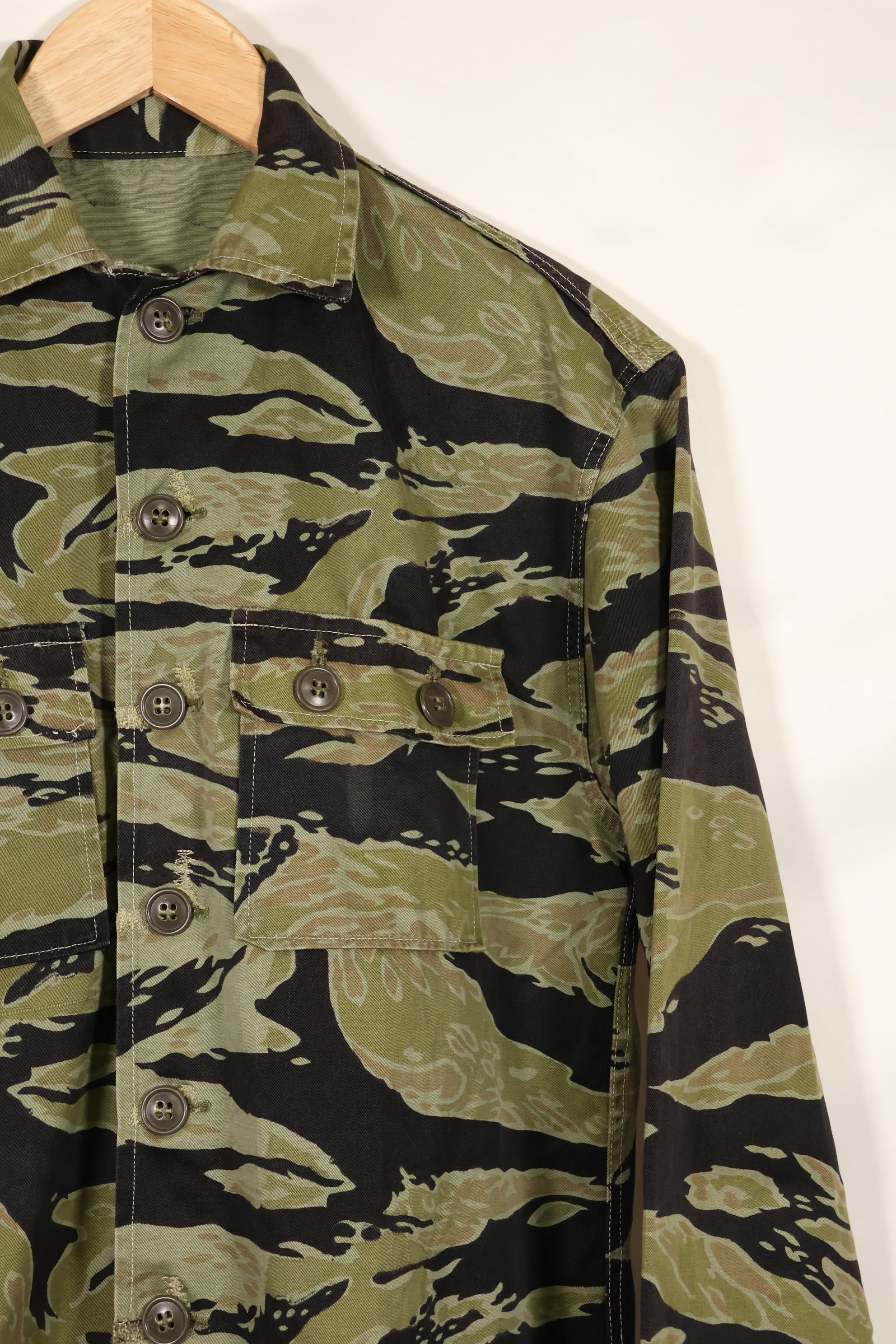 Real Late War Pattern Tiger Stripe Shirt, heavyweight fabric, good condition.