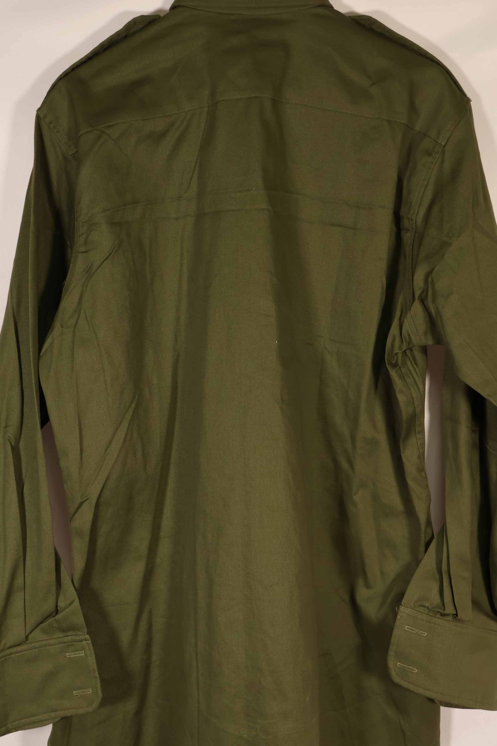 Real 1966 Deadstock Australian Army OD Fatigue Shirt 15 1/2 X32