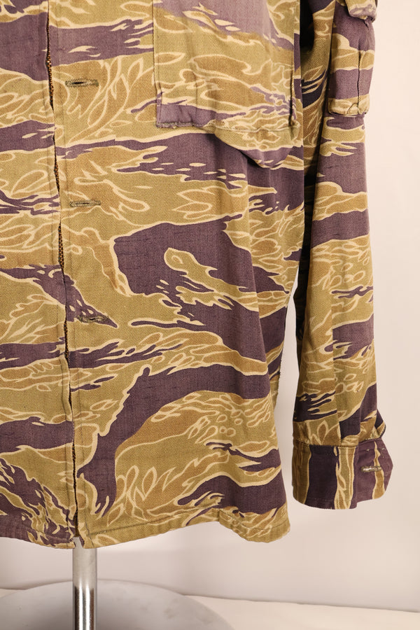 Late 1960s—Worn by a former MIKE FORCE advisor—Gold Tiger US-M shirt with modified zipper