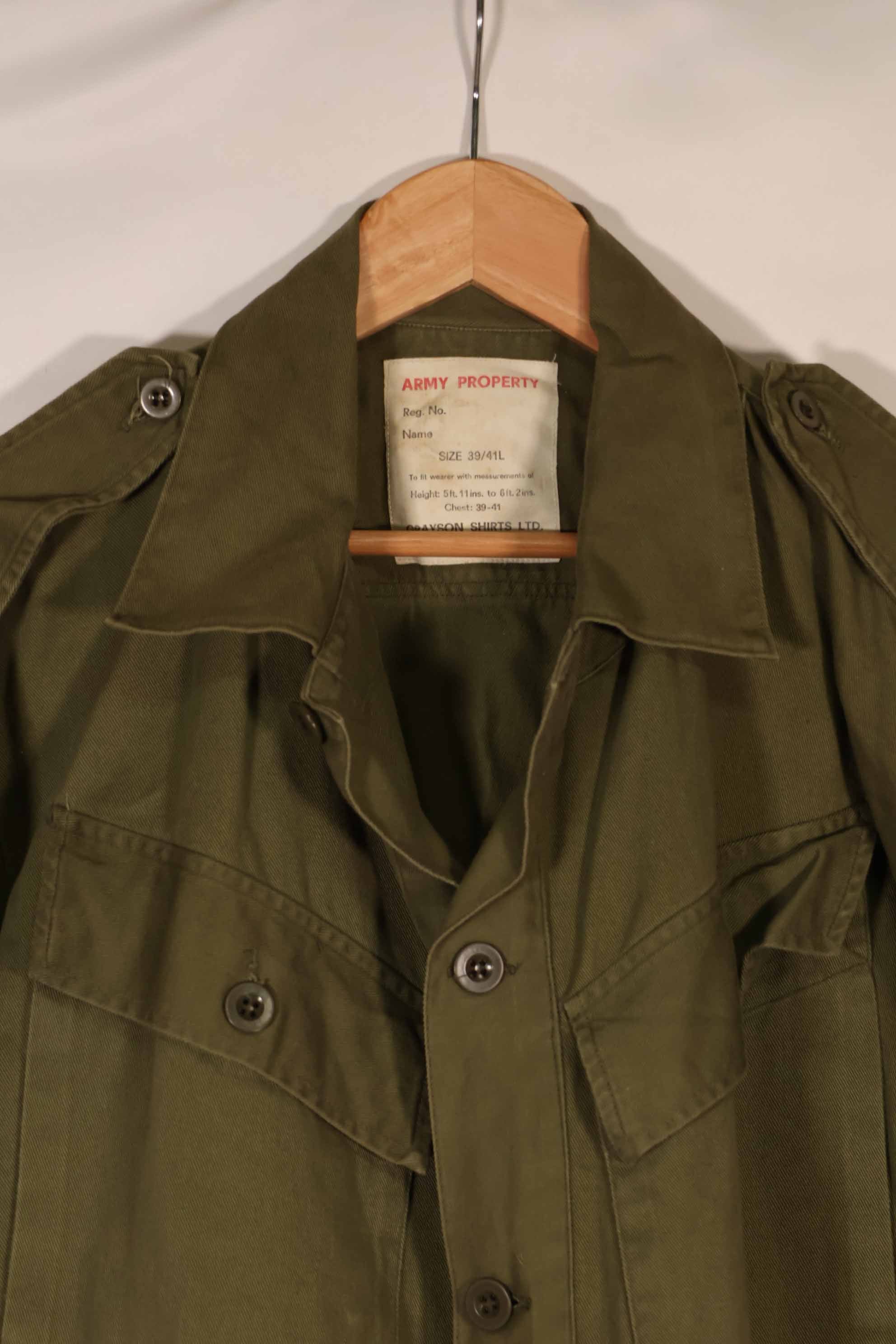 Real 1969 New Zealand Military OD Fatigue Shirt Size 39/41L, used condition