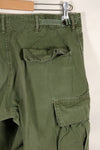 Contract year unknown S-R size 4th Model Jungle Fatigue pants, used, released by film company