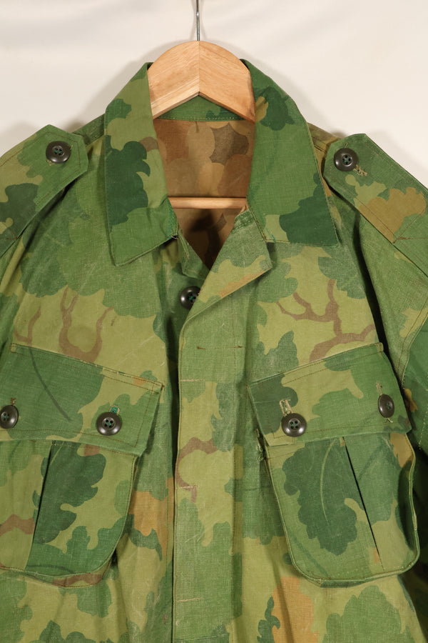 Authentic Fabric: Mitchell Pattern Camouflage, 1st Model Jungle Fatigue Jacket, Tent Fabric, Used