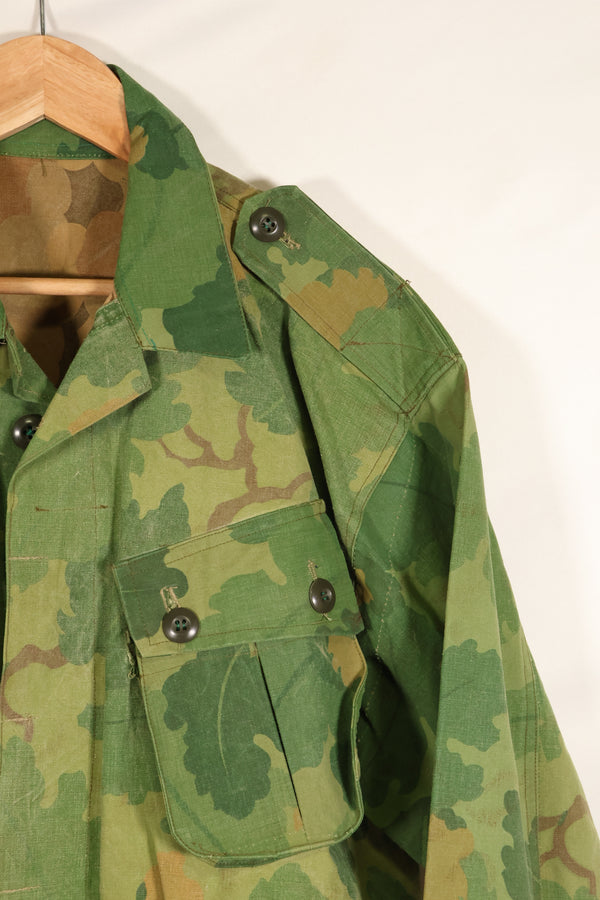 Authentic Fabric: Mitchell Pattern Camouflage, 1st Model Jungle Fatigue Jacket, Tent Fabric, Used