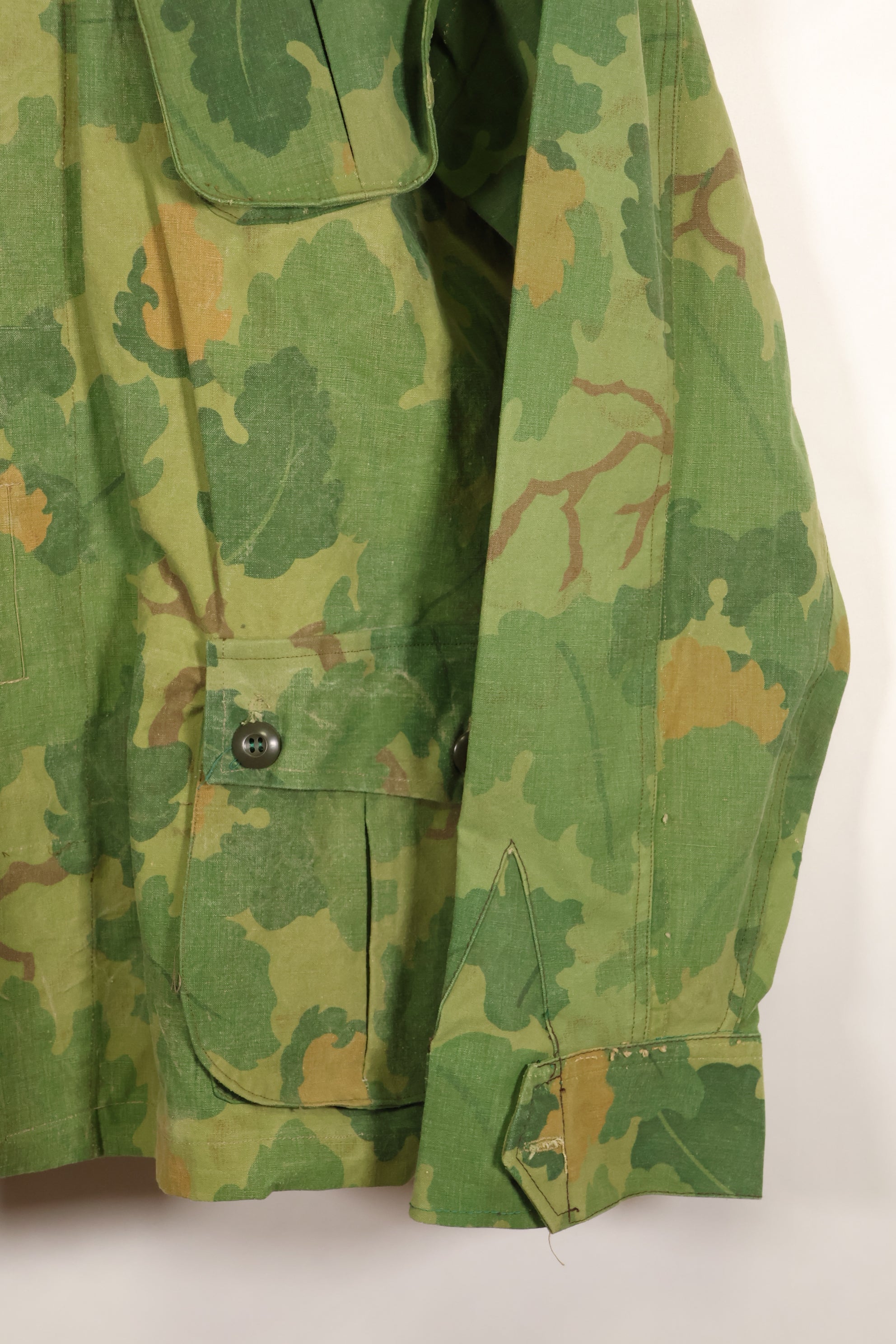 Authentic Fabric: Mitchell Pattern Camouflage, 1st Model Jungle Fatigue Jacket, Tent Fabric, Used