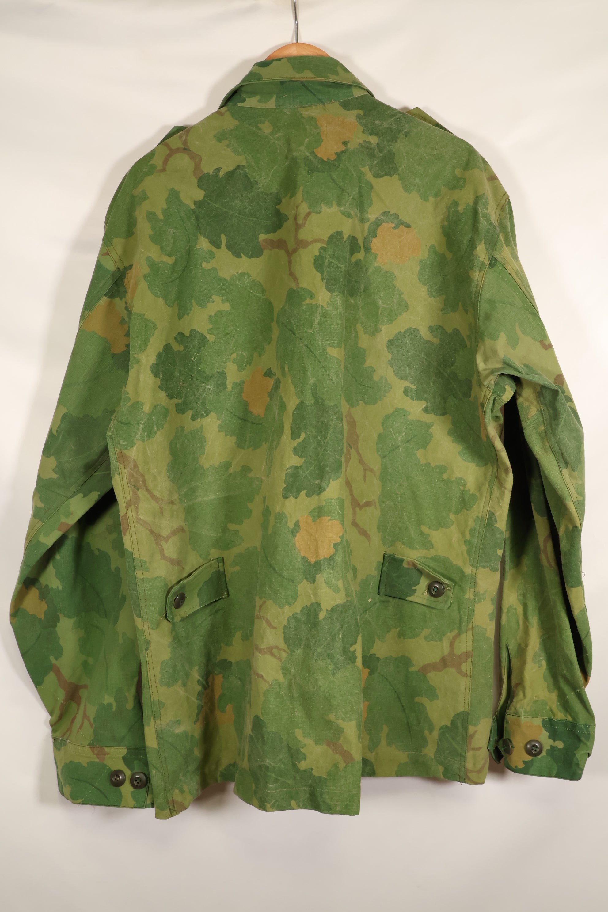 Authentic Fabric: Mitchell Pattern Camouflage, 1st Model Jungle Fatigue Jacket, Tent Fabric, Used