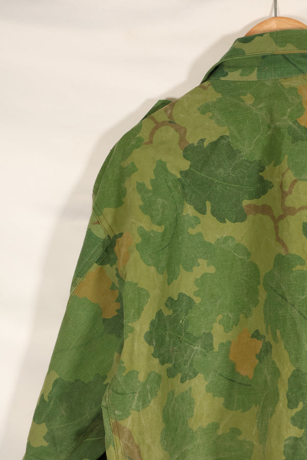Authentic Fabric: Mitchell Pattern Camouflage, 1st Model Jungle Fatigue Jacket, Tent Fabric, Used