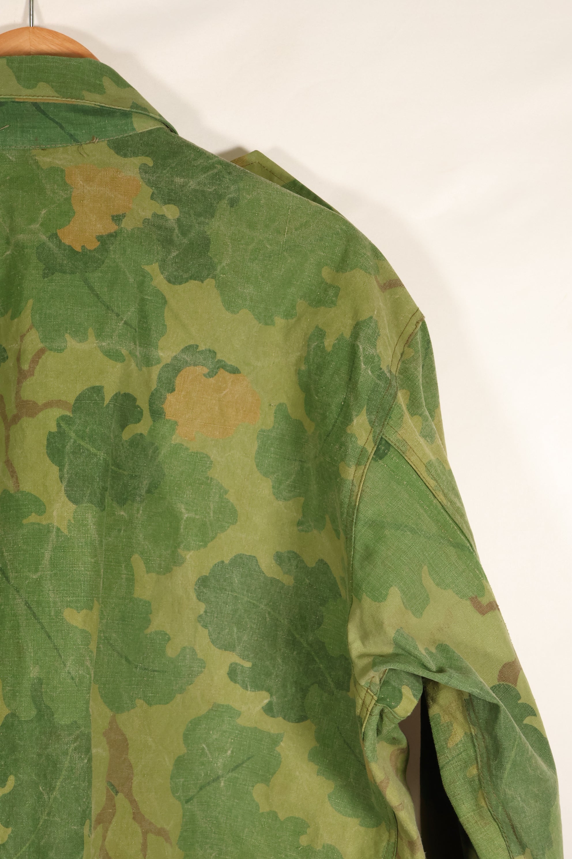 Authentic Fabric: Mitchell Pattern Camouflage, 1st Model Jungle Fatigue Jacket, Tent Fabric, Used
