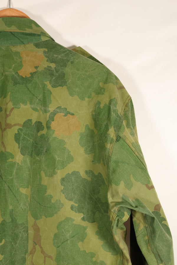Authentic Fabric: Mitchell Pattern Camouflage, 1st Model Jungle Fatigue Jacket, Tent Fabric, Used