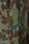 1960 East German Army NVA M58 Flächentarn sniper smock in blumentern camouflage, used.