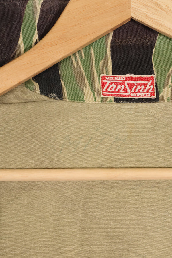 Early 1960s twill fabric, rare VNMC 1st Model tiger stripe shirt, used by Taylor.