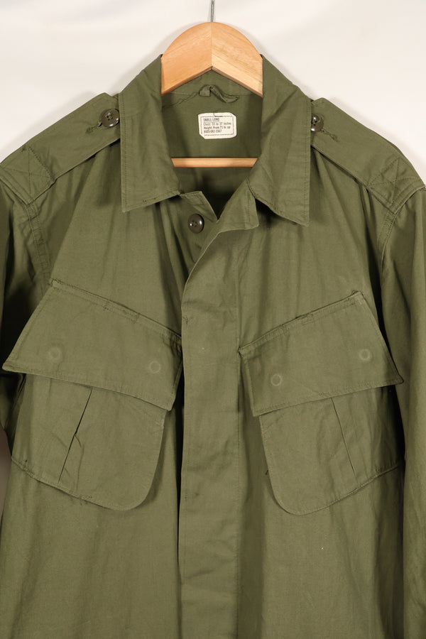 Circa 1965  S-L  2nd Model Jungle Fatigue Jacket  Stains and scuffs  Used