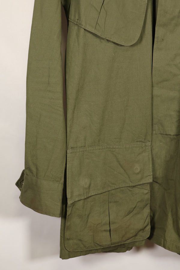 Circa 1965  S-L  2nd Model Jungle Fatigue Jacket  Stains and scuffs  Used