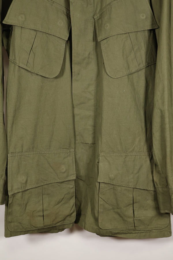 Circa 1965  S-L  2nd Model Jungle Fatigue Jacket  Stains and scuffs  Used