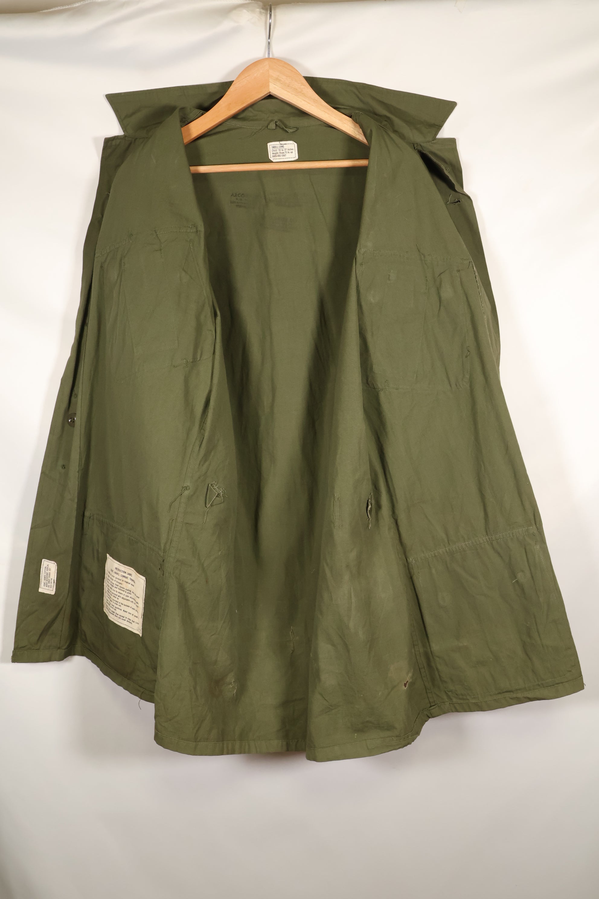 Circa 1965  S-L  2nd Model Jungle Fatigue Jacket  Stains and scuffs  Used