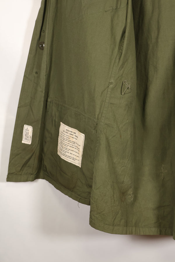 Circa 1965  S-L  2nd Model Jungle Fatigue Jacket  Stains and scuffs  Used