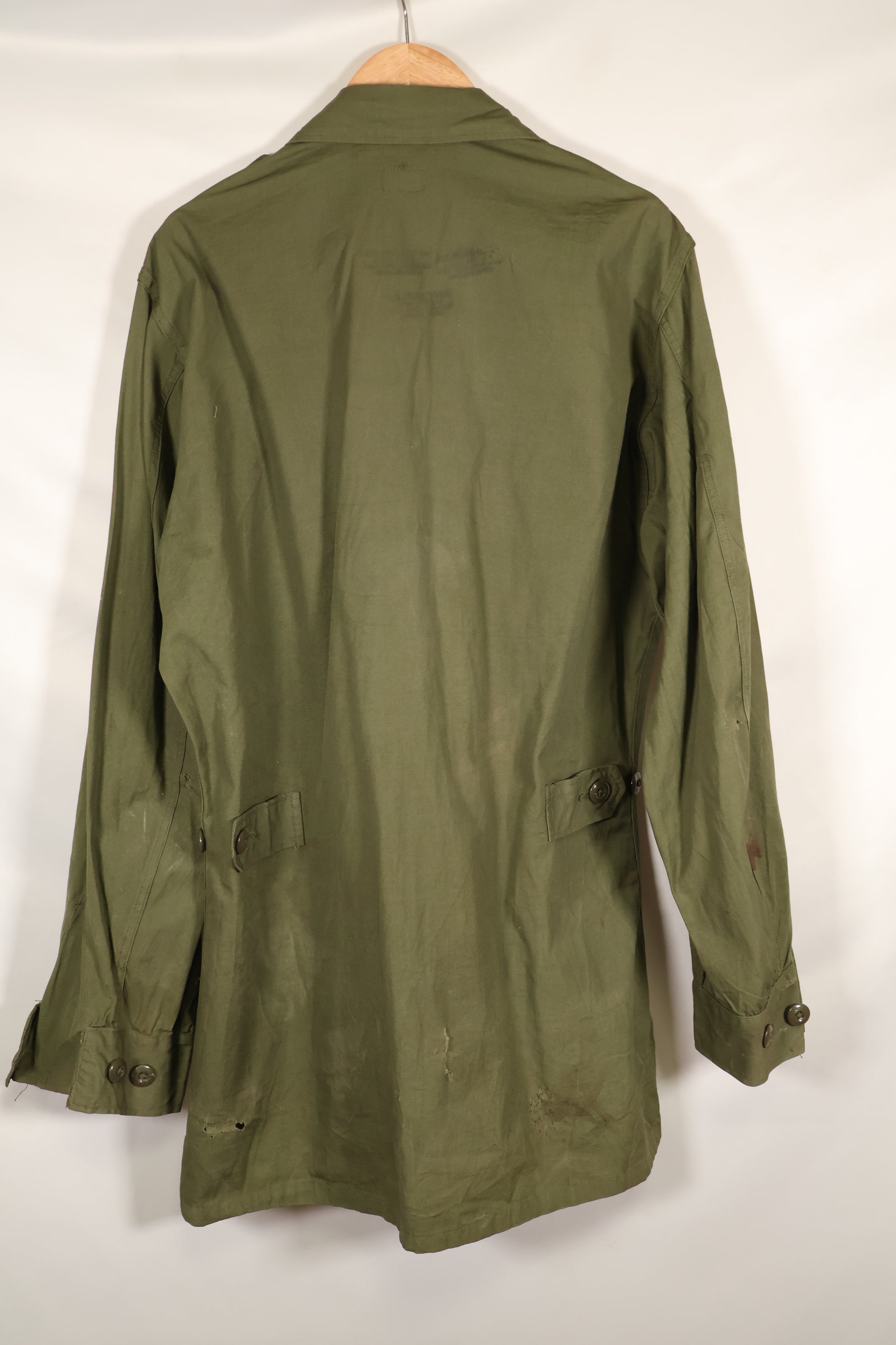 Circa 1965  S-L  2nd Model Jungle Fatigue Jacket  Stains and scuffs  Used