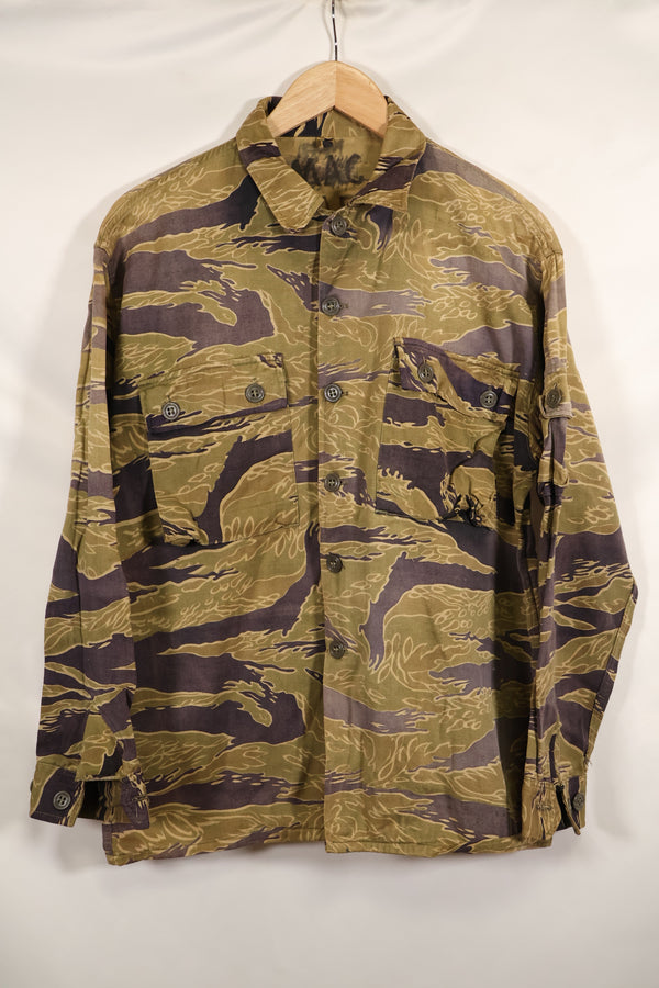 Late 1960s Gold Tiger Stripe Shirt US Cut US-M Faded Used