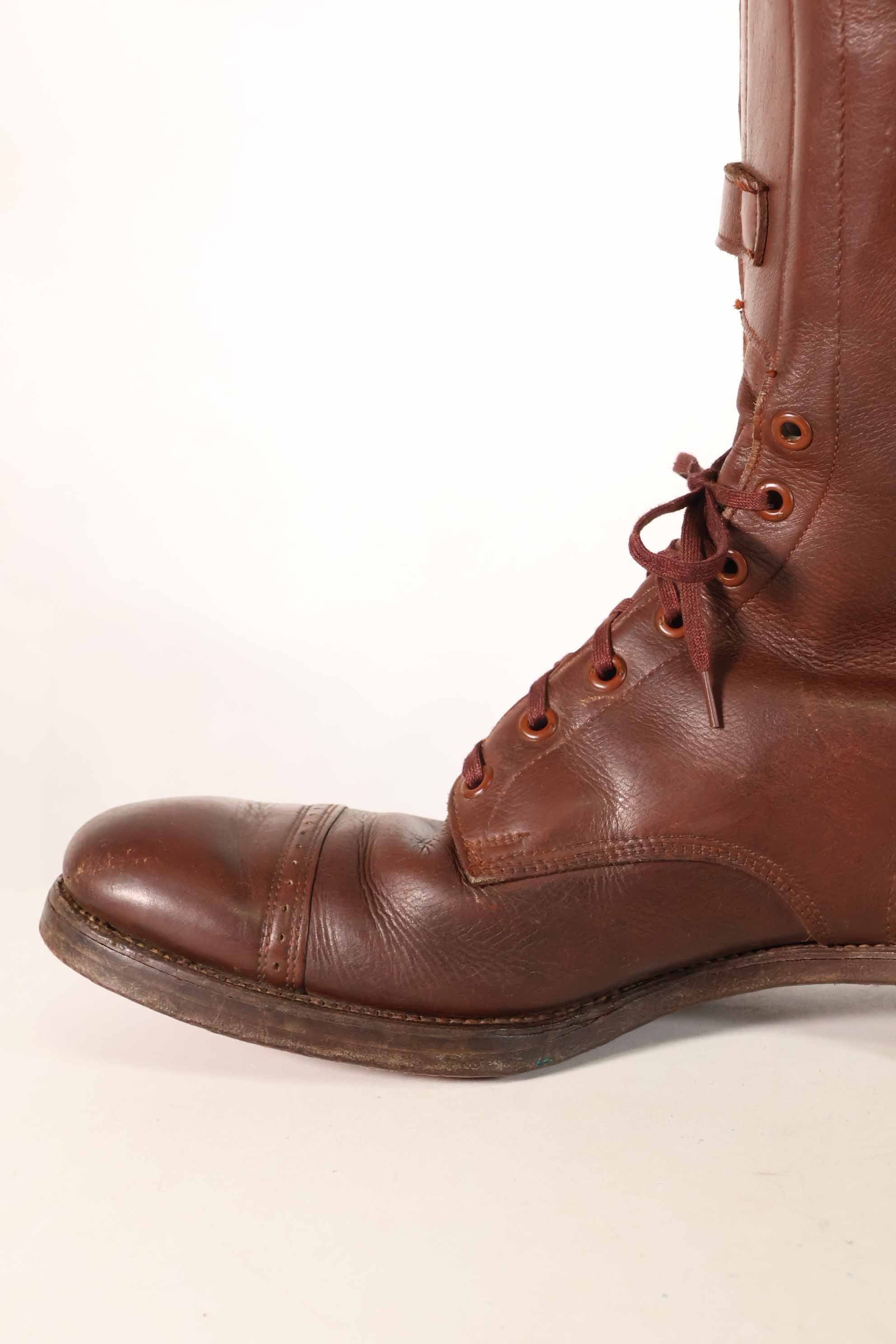 1940's U.S. Army M40 Cavalry shorts boots, 2 buckles, used, B