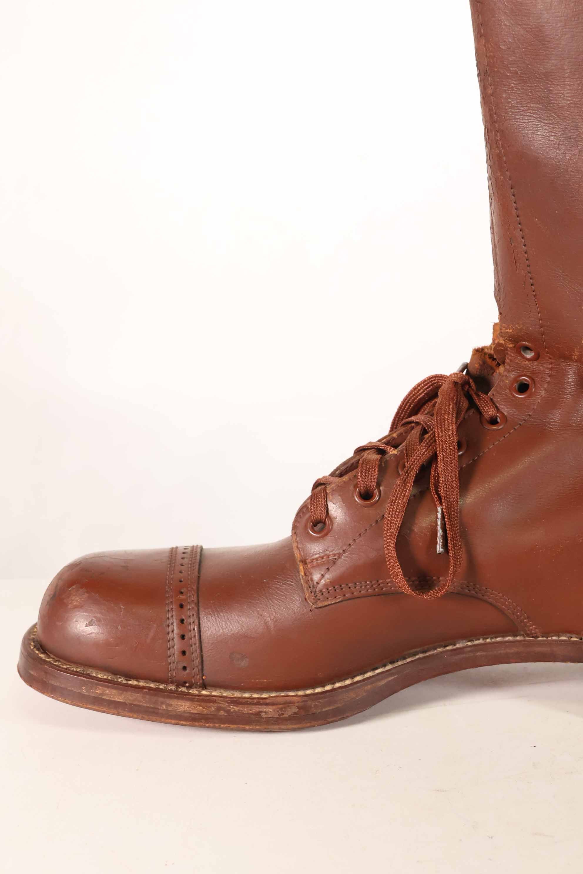 1940's U.S. Army M40 Cavalry Long Boots, 3 buckles, used.