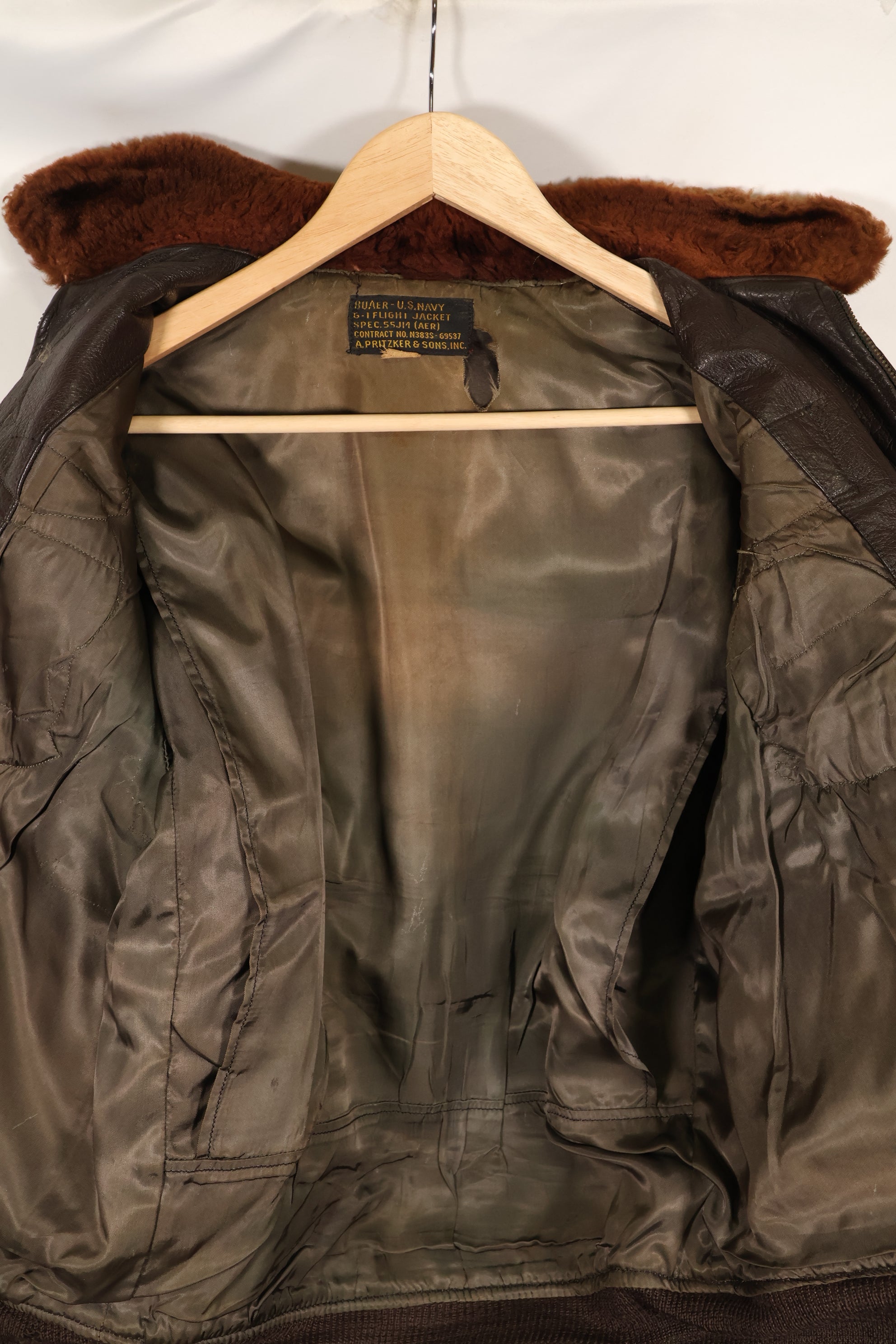 Late 1940s  55J14  U.S. Navy  G-1  Flight Jacket  Very early model  With patches  Rare item