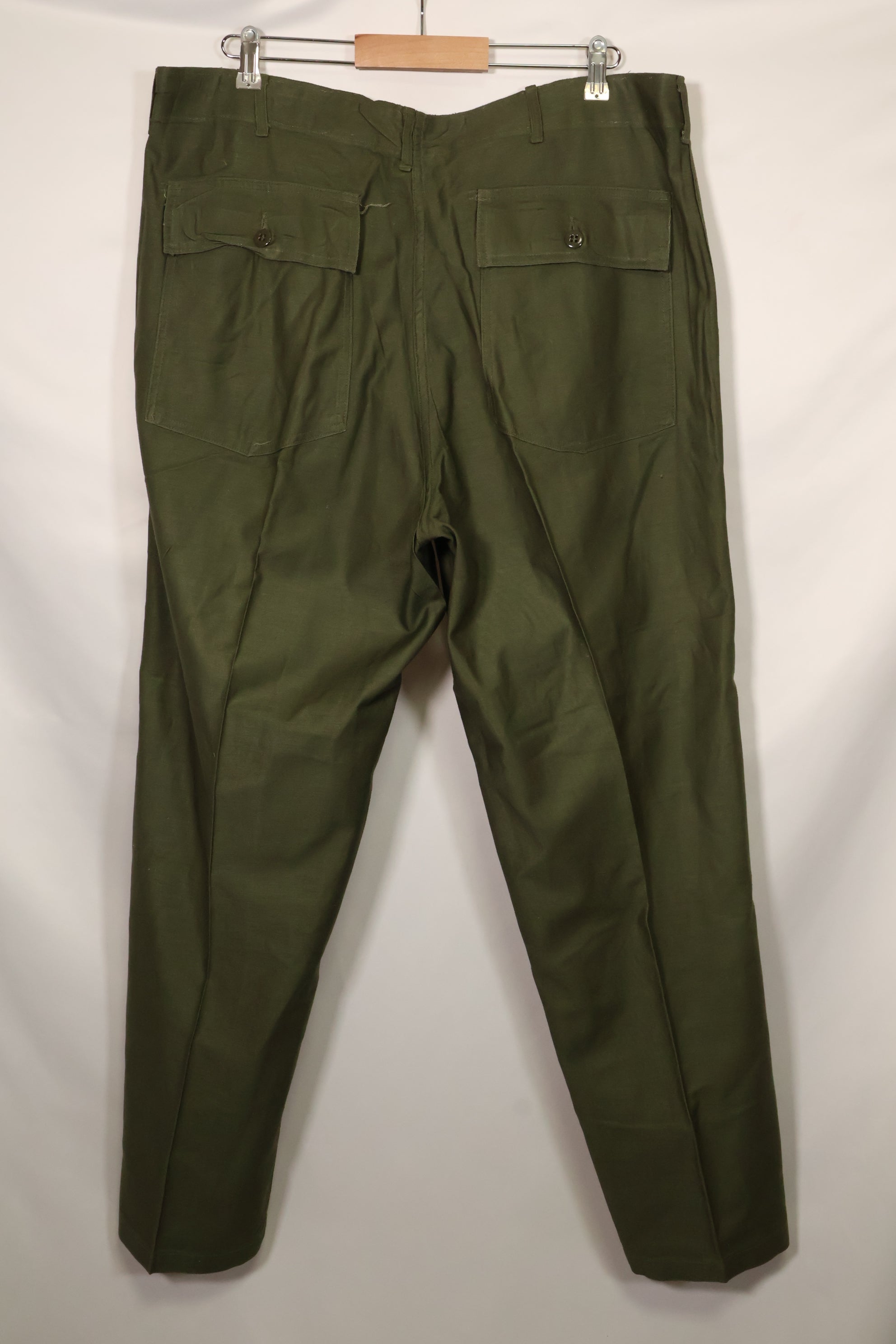 1960's Deadstock OG-107 Utility Pants Baker Pants 42 x 31 Never used